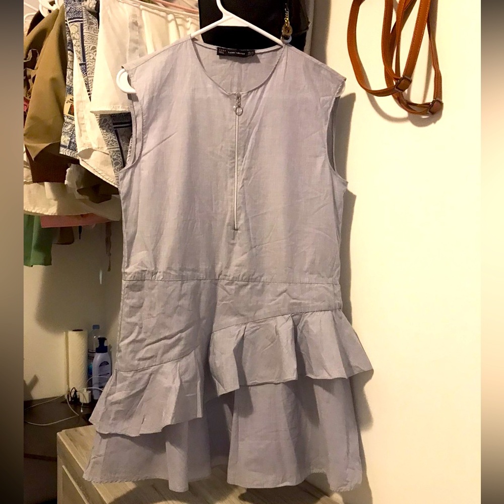 Zara dress ruffle dress 🌺🌺